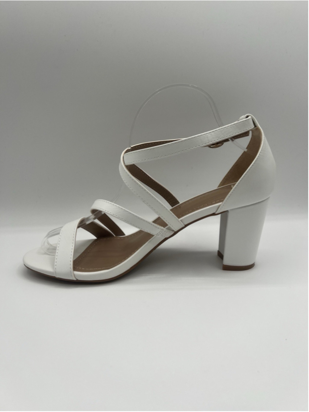 Dream Pairs Heel Sandals Crisscross Strap White Faux Leather Women’s Size 9 NWOB - Picture 5 of 10